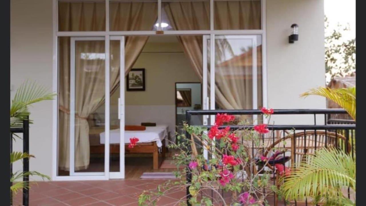 Fish Island Bungalows Kampot Esterno foto